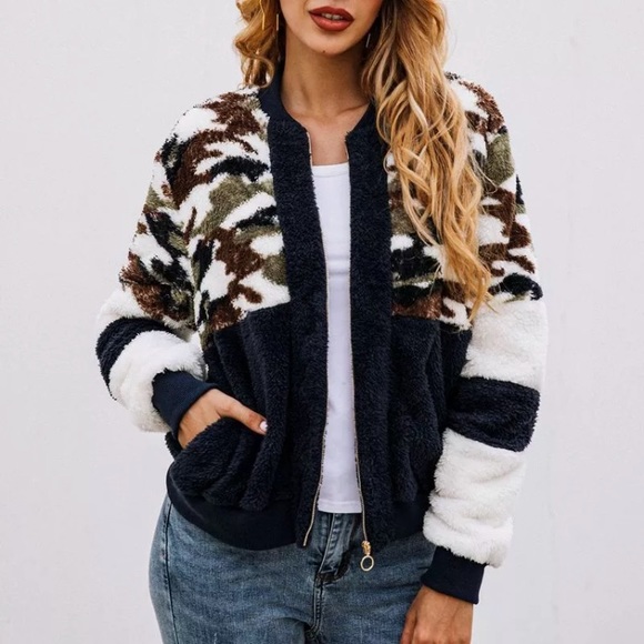 SOLD OUT - Picture 3 of 7